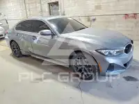 2025 BMW 330 photo