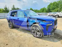 2025 BMW X7 фото