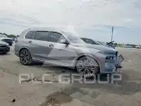 2025 BMW X7 фото