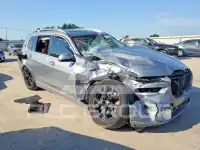 2025 BMW X7 фото