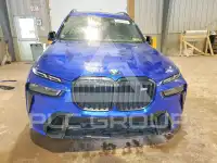 2025 BMW X7 фото