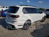 2025 BMW X7 photo