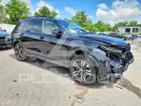 2025 BMW X7 фото