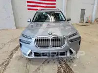 2025 BMW X7 фото