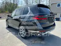 2025 BMW X7 фото