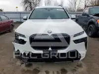 2025 BMW X7 фото