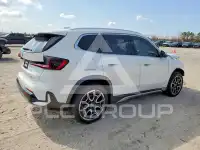 2025 BMW X1 photo