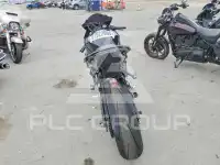2025 BMW S1000 фото