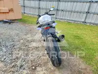 2025 BMW S1000 photo