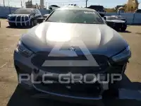 2025 BMW M8 photo