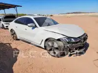 2025 BMW I4 photo