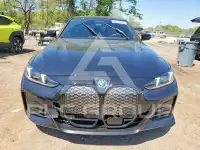 2025 BMW I4 photo