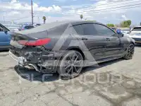 2025 BMW M8 фото