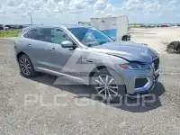 2025 Jaguar F-PACE photo