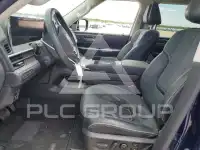 2025 Infinity QX80 photo