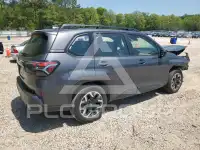 2025 Subaru Forester фото