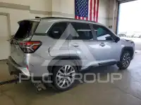 2025 Subaru Forester фото