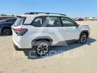 2025 Subaru Forester фото