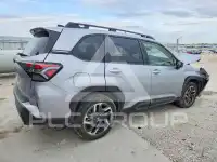 2025 Subaru Forester фото
