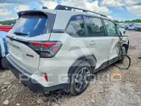 2025 Subaru Forester photo