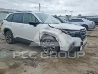 2025 Subaru Forester фото