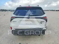2025 Subaru Forester фото