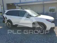 2025 Subaru Forester photo