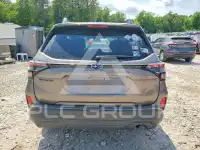 2025 Subaru Forester photo