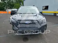 2025 Subaru Forester photo