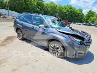 2025 Subaru Forester photo