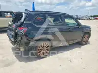 2025 Subaru Forester фото