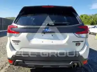 2025 Subaru Forester фото