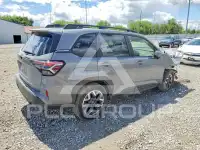 2025 Subaru Forester photo