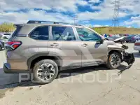 2025 Subaru Forester photo