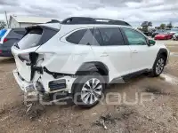 2025 Subaru Outback photo