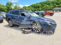 2025 Subaru Outback photo
