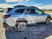 2025 Subaru Outback photo