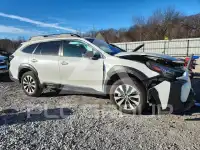 2025 Subaru Outback photo