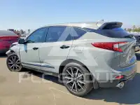 2025 Acura RDX photo