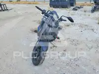 2025 Honda CB фото
