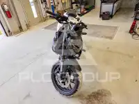 2025 Honda CB photo