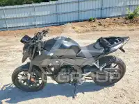 2025 Honda CB фото
