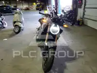 2025 Honda CB photo