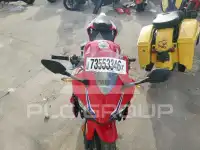 2025 Honda CBR фото