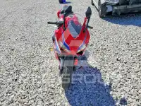 2025 Honda CBR фото