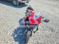 2025 Honda CBR фото