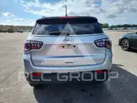 2025 Jeep COMPASS фото