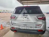 2025 Jeep COMPASS photo