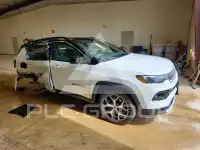 2025 Jeep COMPASS photo