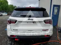 2025 Jeep COMPASS фото